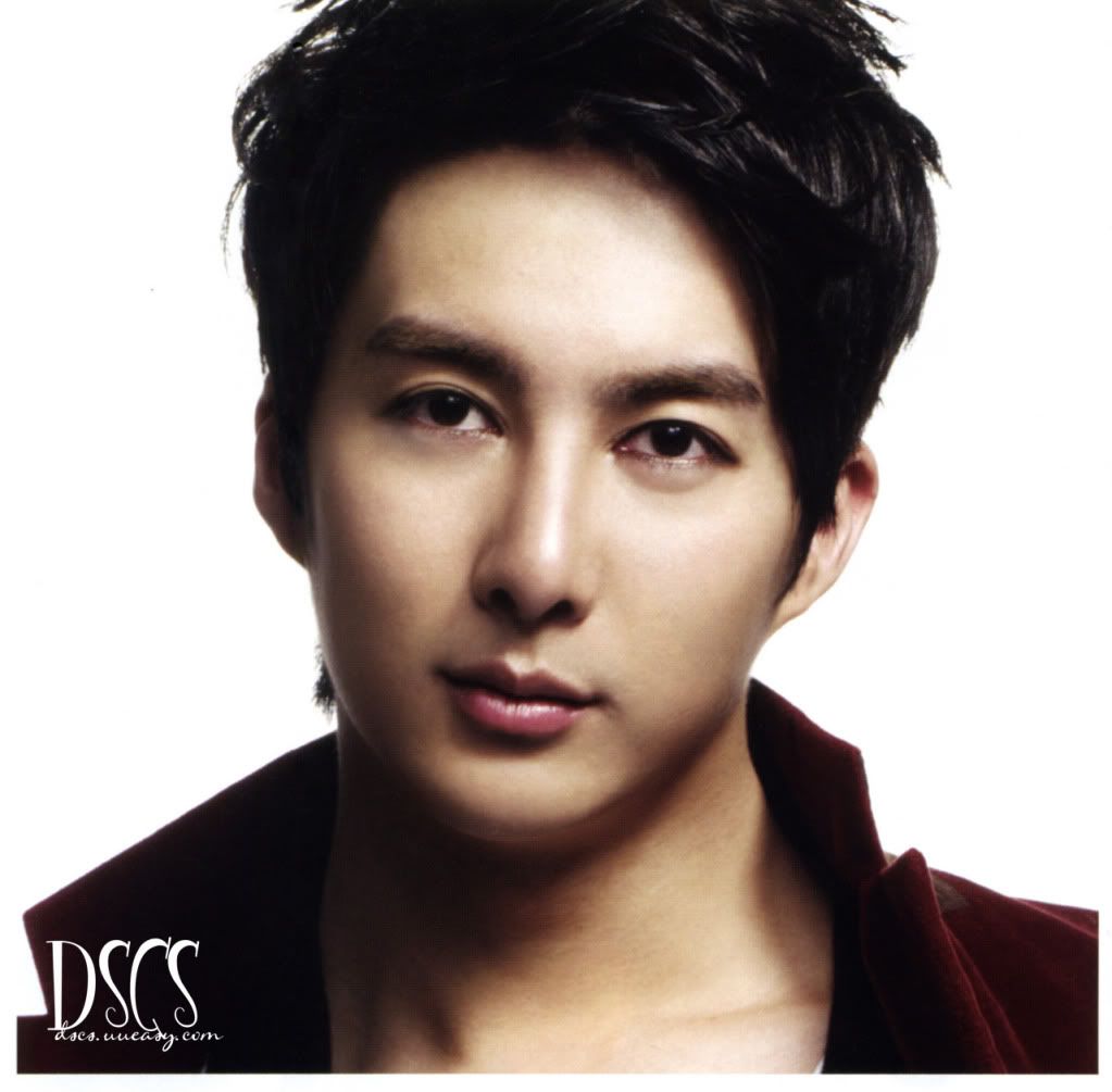 [scans] Hyung Jun ‘My Girl’ Album Japanese Version  C5c0a810cba96b5034fa41a2