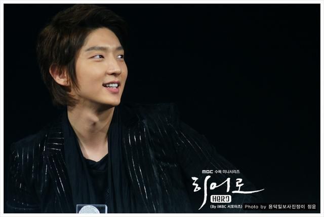 LEE JOON Gİ TURKEY FANS - Sayfa 2 050bcc1a23912eae60112405cad992b91257485689_full