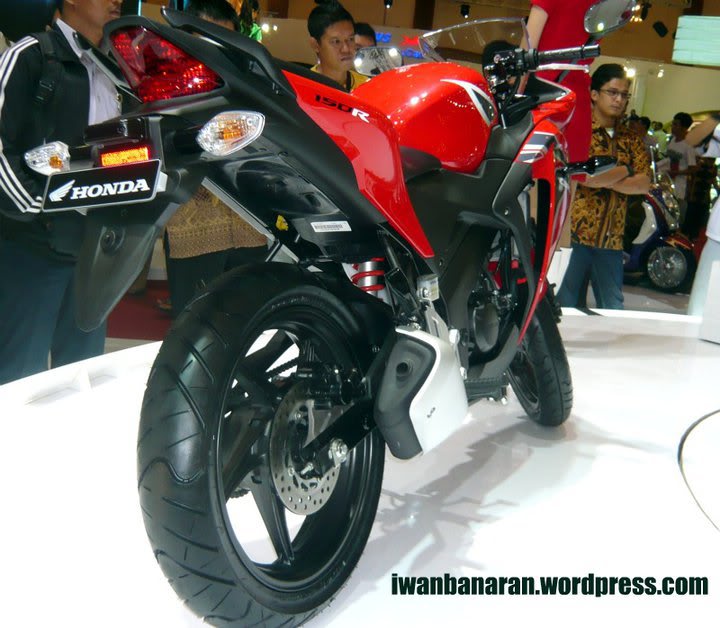 Honda CBR250 - tak nampakpun kat jalan?? - Page 2 Cbr2502