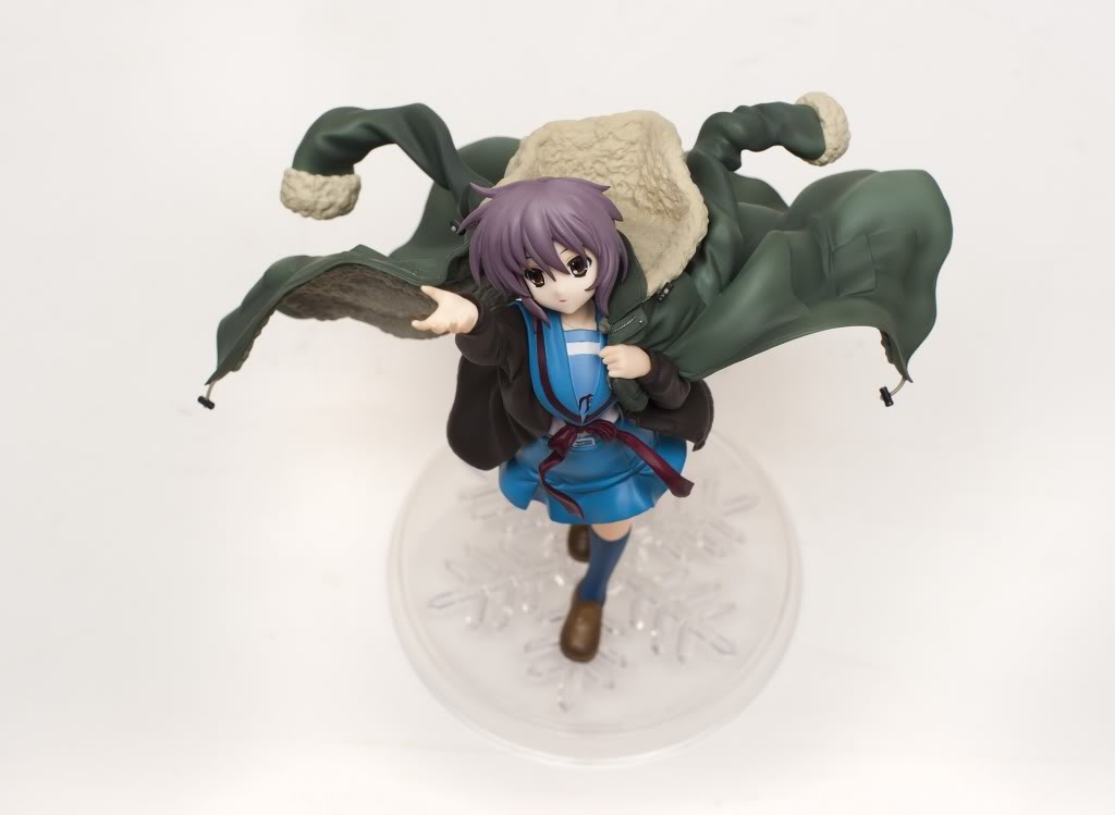 [Review] Yuki Nagato 1/8 (Kyoto Animation) Yuki-Nagato_012