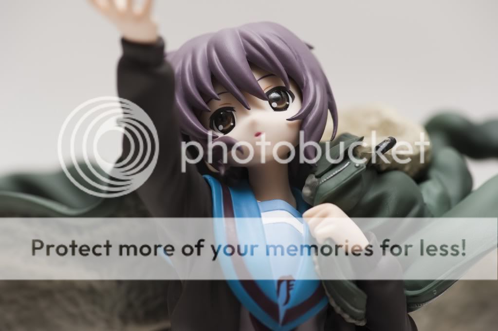 [Review] Yuki Nagato 1/8 (Kyoto Animation) Yuki-Nagato_015