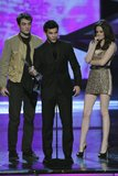 People Choice Awards 2011 - Page 3 Th_pcaHq35