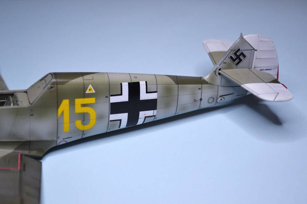 BF 109 E3 1/48 EDUARD  - Page 2 DSC_0002_zpstbsevjyx