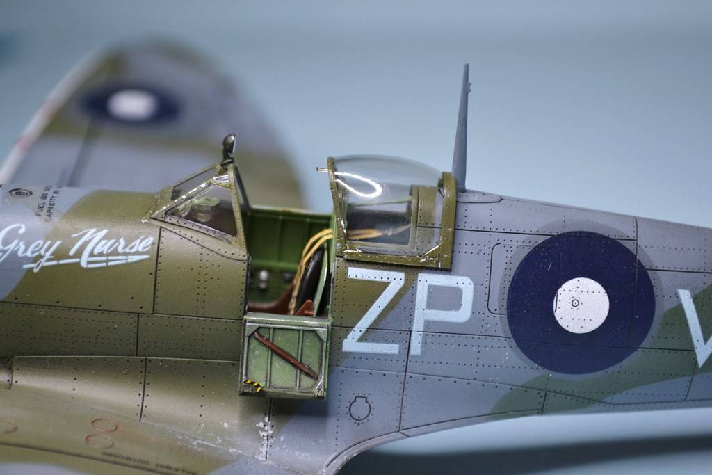 SPITFIRE MK VIII EDUARD 1/48 - Page 4 DSC_0025_zpsrzb4lcla