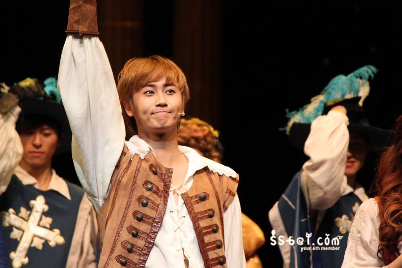 [YS] "The Three Musketeers" Musical Curtain Call [27.11.11]   15