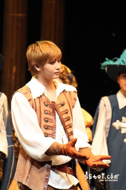 [YS] "The Three Musketeers" Musical Curtain Call [27.11.11]   24