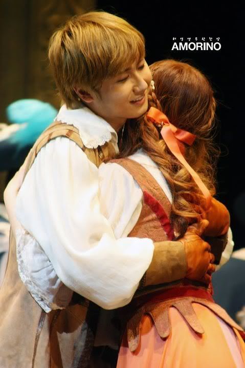 [YS] ‘Three Musketeers’ Musical [27.11.11] (2) 381974_321750711184505_231614143531496_1392377_1799716791_n