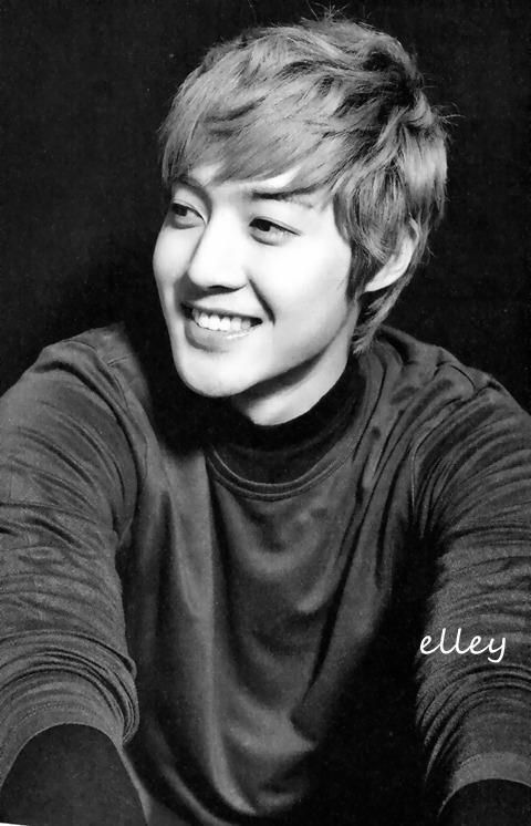 [scan] Kim Hyun Joong - An.An No.1785 December 2011 Issue [30.11.11]  An2