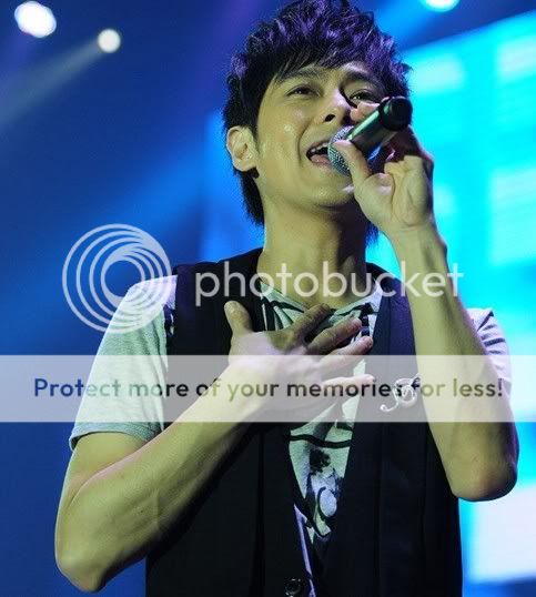 [Pics+video] Các hoạt động của Jimmy Lin năm 2011 - Page 2 606f0247e92c49458718bfd0