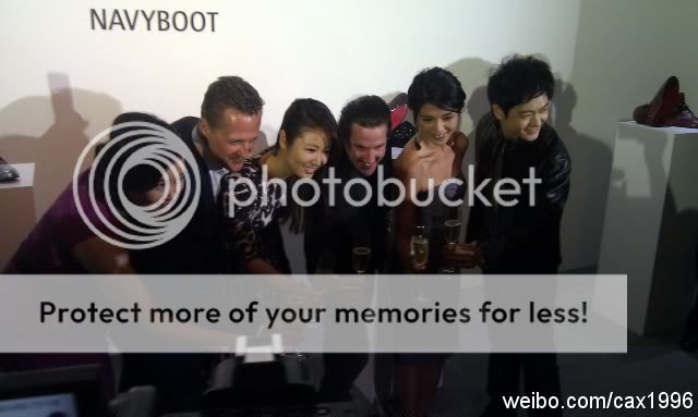 [Pics+video] Các hoạt động của Jimmy Lin năm 2011 A12