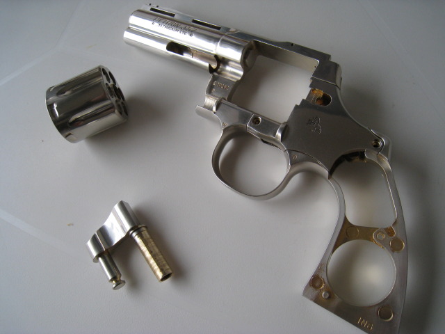 python - Kokusai Colt Python 4 inch Metal gold finish - becomes Silver  IMG_9969