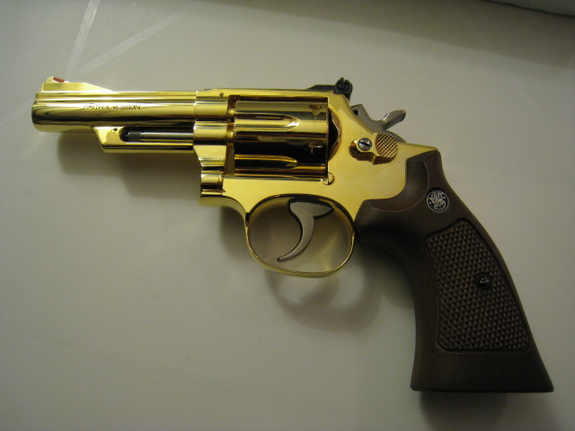 Kokusai Smith & Wesson M19 4 inch Metal gold finish - becomes Silver   IMG_0253