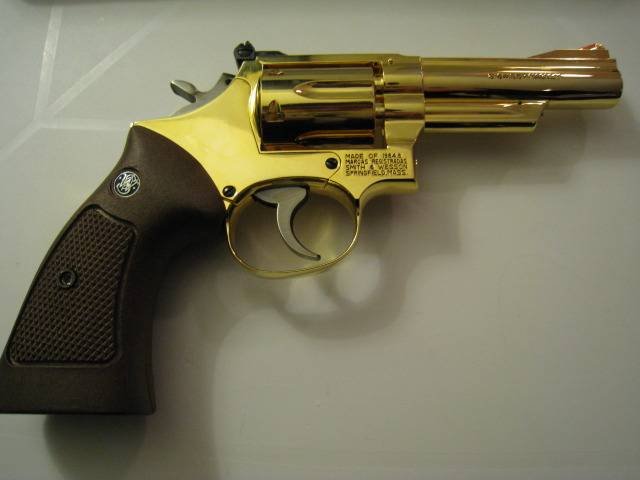 Kokusai Smith & Wesson M19 4 inch Metal gold finish - becomes Silver   IMG_0254