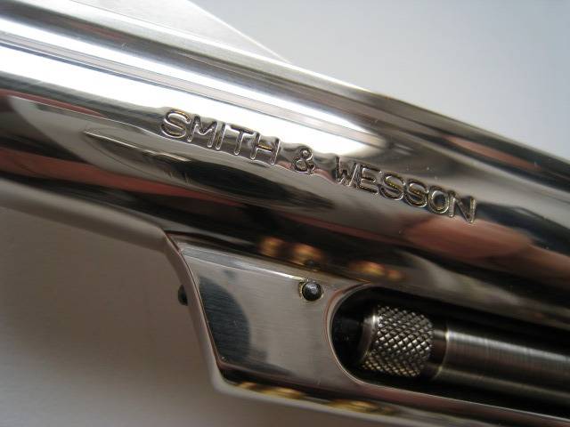 Kokusai Smith & Wesson M19 4 inch Metal gold finish - becomes Silver   IMG_0326