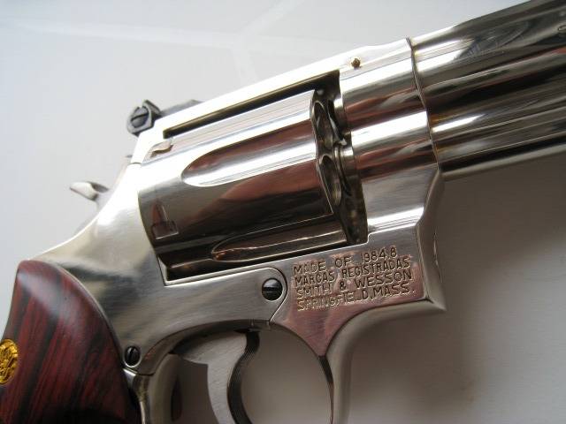 Kokusai Smith & Wesson M19 4 inch Metal gold finish - becomes Silver   IMG_0328