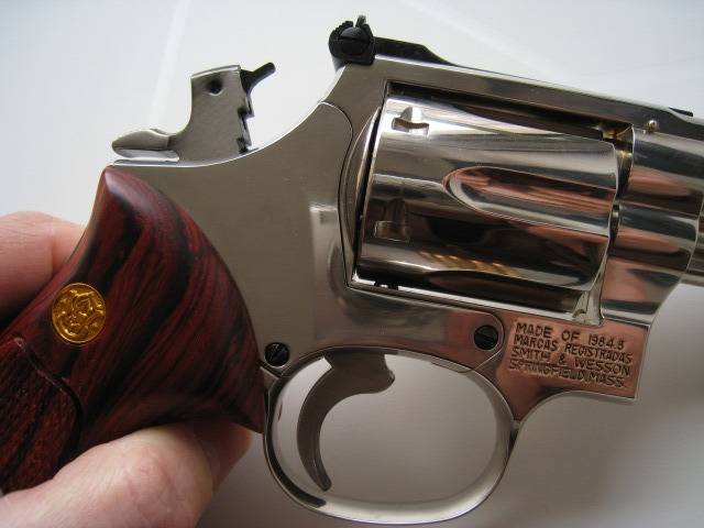 Kokusai Smith & Wesson M19 4 inch Metal gold finish - becomes Silver   IMG_0332