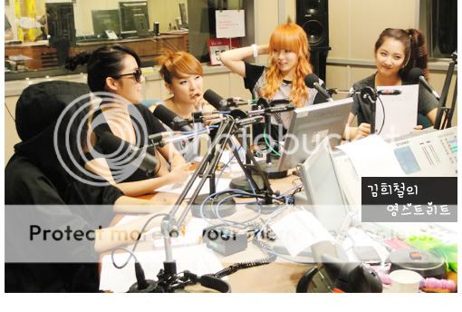 4minute at Heechul's Young Street radio 9