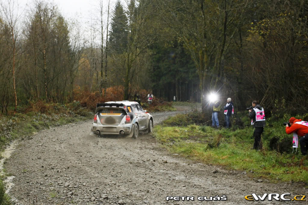 WRC: 67th Wales Rally of Great Britain (10-13 Noviembre 2011) - Página 3 Pe_a_429_araujo_1