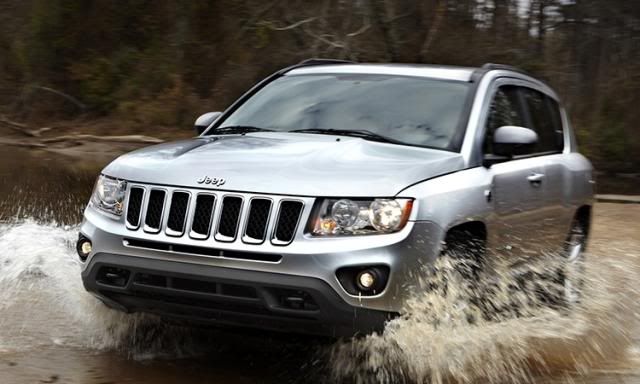 2013 New York International Auto Show 2013_Jeep-Compass