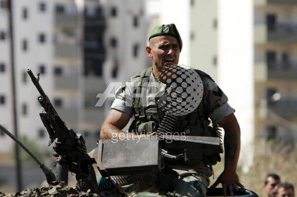 صور الجيش اللبناني *شرف - تضحية - وفاء*  شامل و متجدد. - صفحة 6 74874519