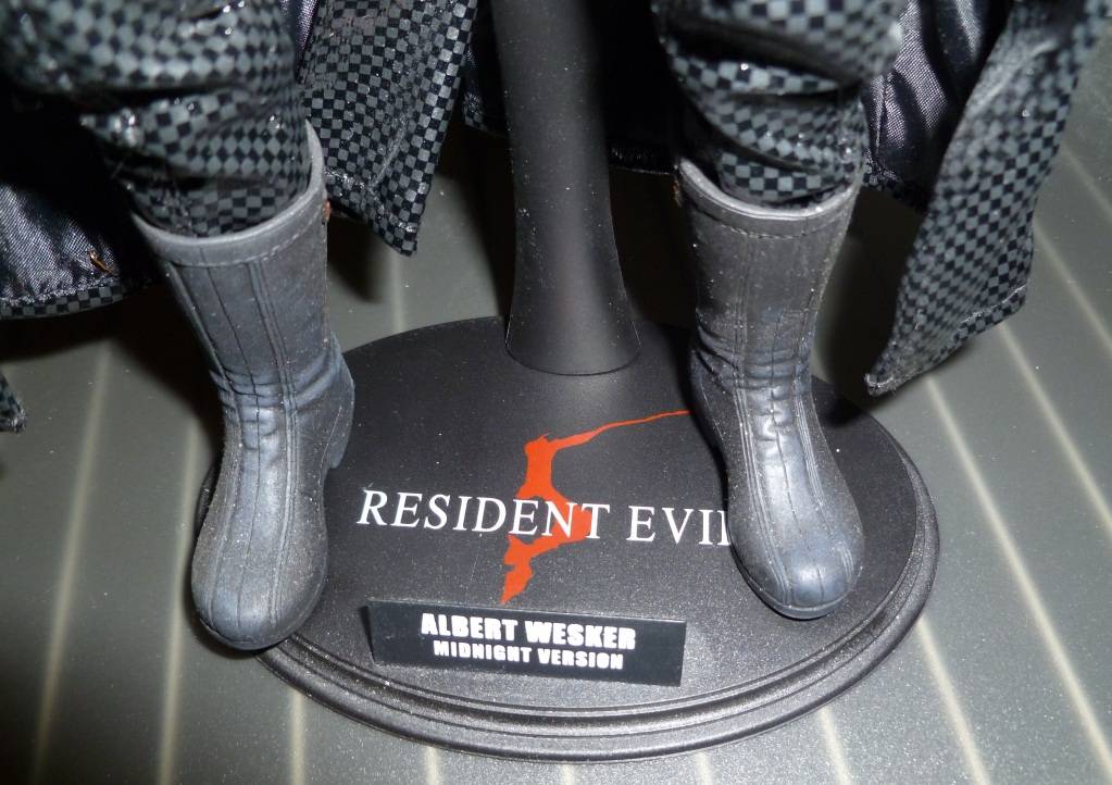 Resident Evil - My Hot Toys Resident Evil Collection - Ada Wong update on 5/9/21! P1070869