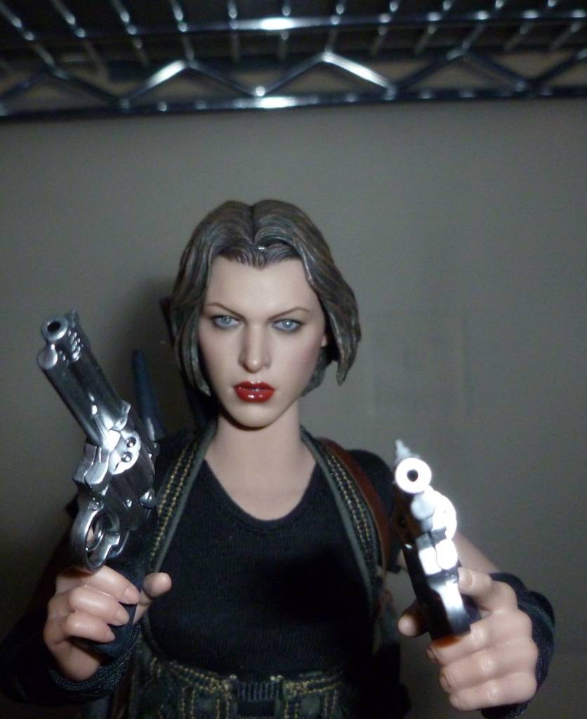 My Hot Toys Resident Evil Collection - Ada Wong update on 5/9/21! P1070987