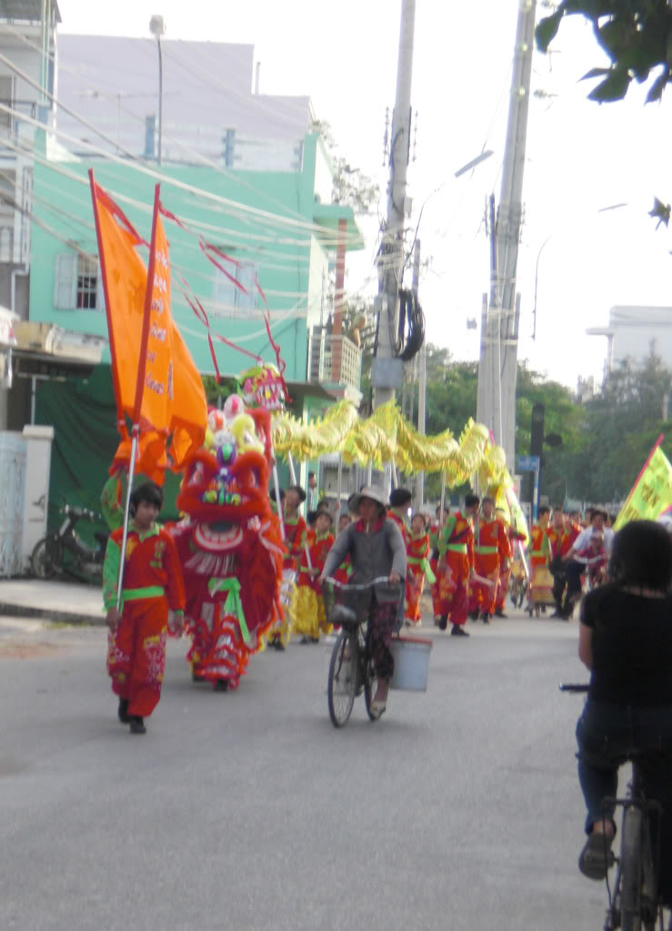 Tân Hưng múa khai trương Karaoke Lin Lin CIMG1722