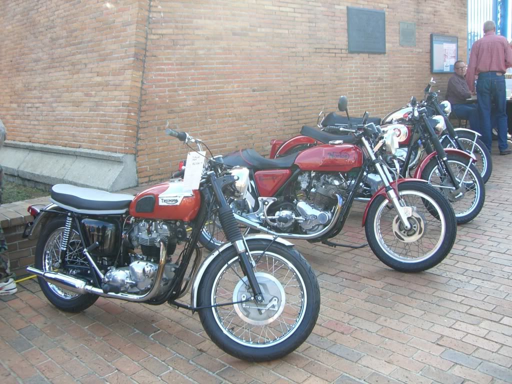 Old Bikes at the Fort - Fort Conde Mobile, AL 11/20/11 Sunday CIMG1157