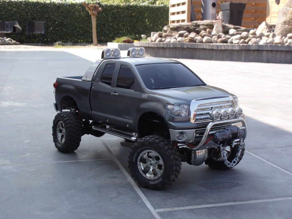 Toyota Tundra high-lift DSC00651