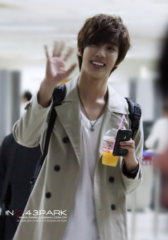 [JM] Shanghai Airport [16.06.11] + en Shanghai 25972e61748b5e9c7d1e719-1