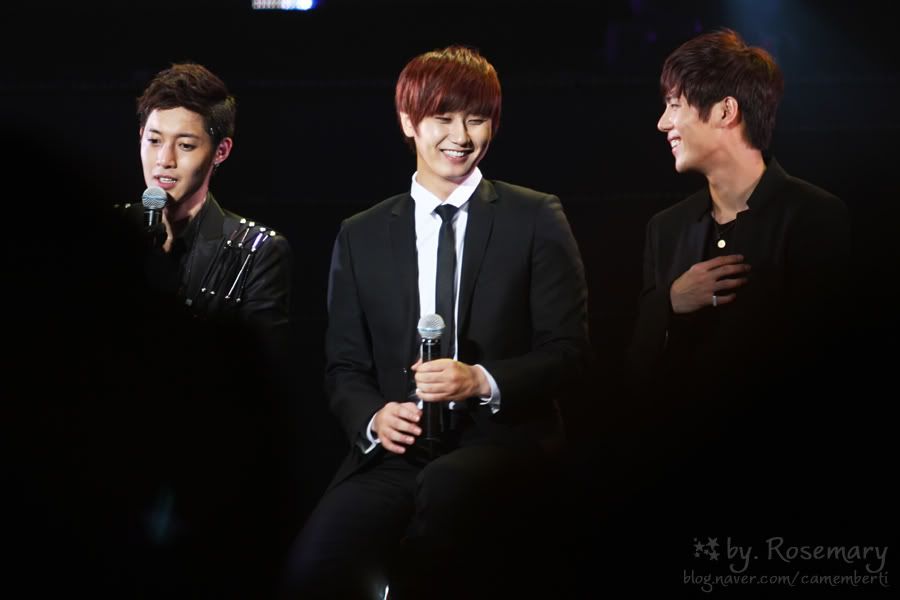 [HJL+YS+KJ] ‘Break Down’ Showcase (11) 778203a5f81415486f22ebff