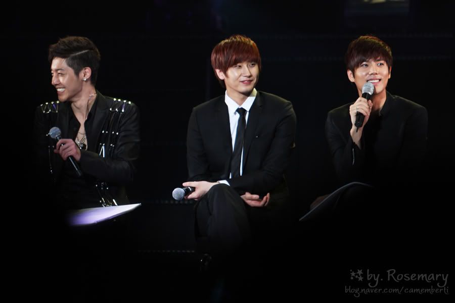 [HJL+YS+KJ] ‘Break Down’ Showcase (11) C1f90a3e496008818fb10d29