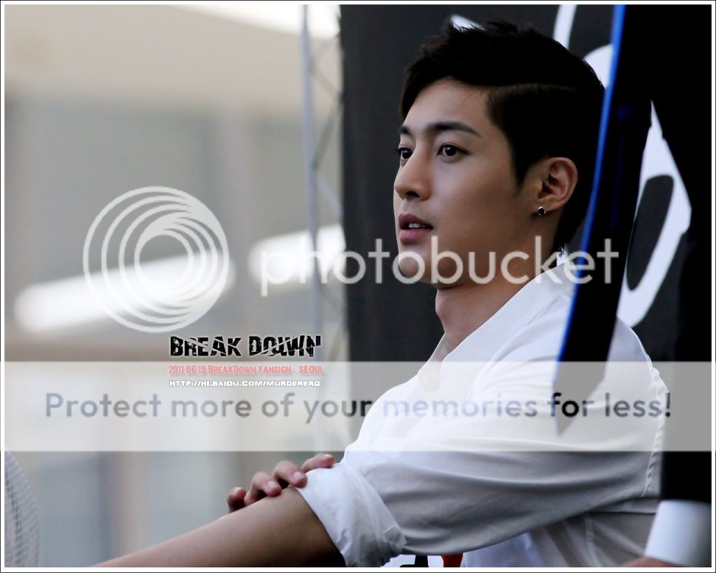 [HJL] ‘Break Down’ album Fansign event [19.06.11] Dfeac155a404bf0b574e00e5