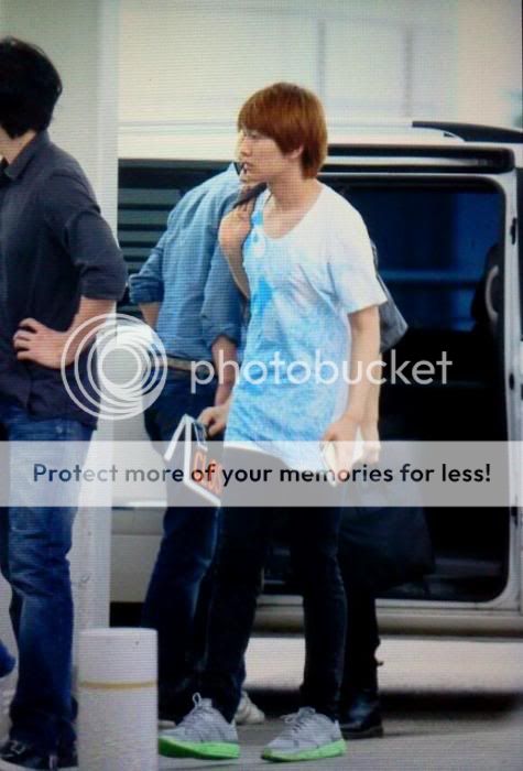 [07-08-2011][Pics][update #3] SHINee on their way back to Japan Tumblr_lpjwv9E4IT1qcl8qx