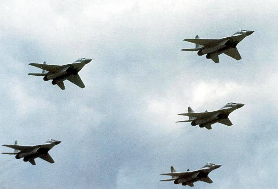 Armée Érythréenne  ErythrianMig-29formation