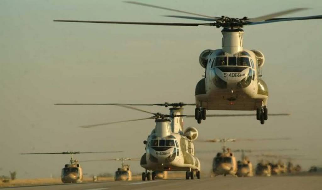 Armée Iranienne - Page 2 IRIAF-chinook3