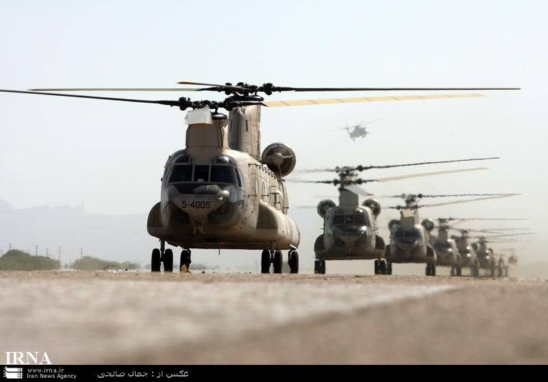 Armée Iranienne - Page 2 IRIAF-chinook4