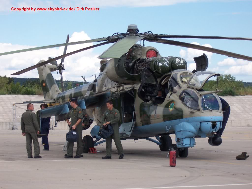 Armée Macédonienne  Macedonia-Mi-24