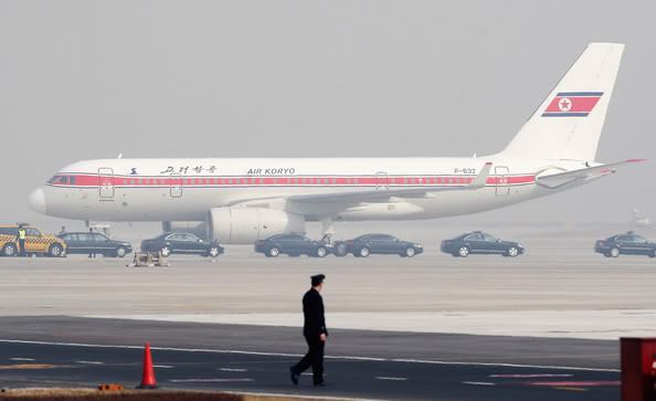 Air Force One & Transport VIP du Monde NorthKoreaPremierKimYongIIVisitsChinasFqEGIOXAael