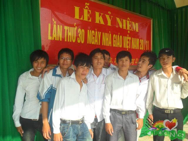 [ 19/11/2011 ] Ảnh Lớp Hôm Miết tinh chào mừng ngày 20/11 Miettinh2011_42