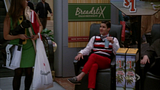 [Glee] Saison 3 - Episode 20 - Props Th_propscaps046