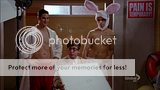 [Glee] Saison 4 - Episode 12 - Naked - Page 2 Th_nakedcap158