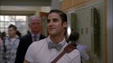 [Glee] Saison 4 - Episode 3 - Makeover  Th_029