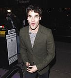 [04.02.2012] Darren au restaurant STK (Los Angeles) Th_STK3