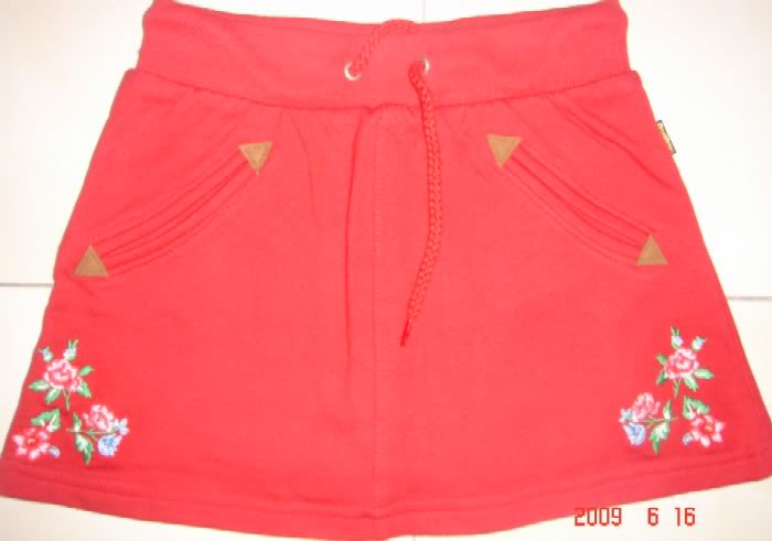 NORSHA22 : BRANDED WEAR..ADULTS / KIDS OSHKOSHSKIRTREDWITHPANTS-1