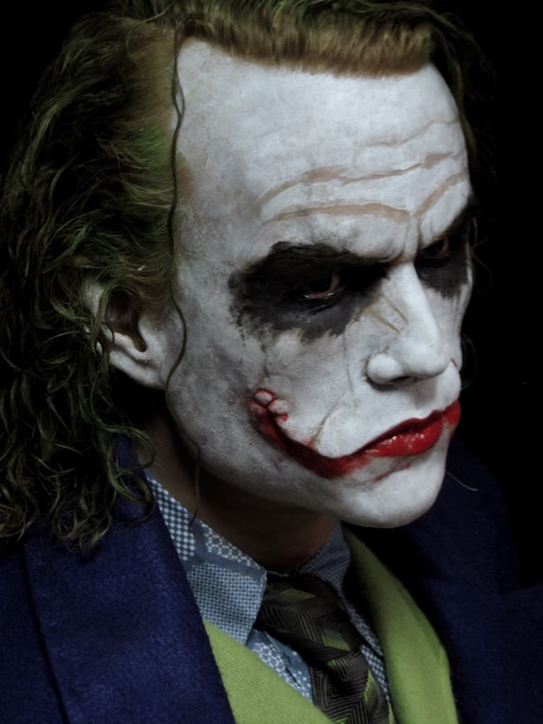 The Joker "The Dark Knight" Life Size Bust par BobbyC IMG_2542