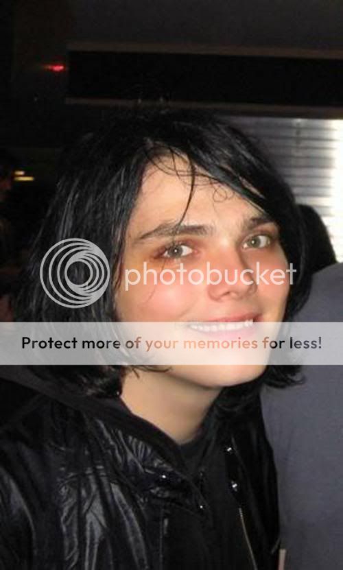 GERARD WAY - Sayfa 18 06149e21