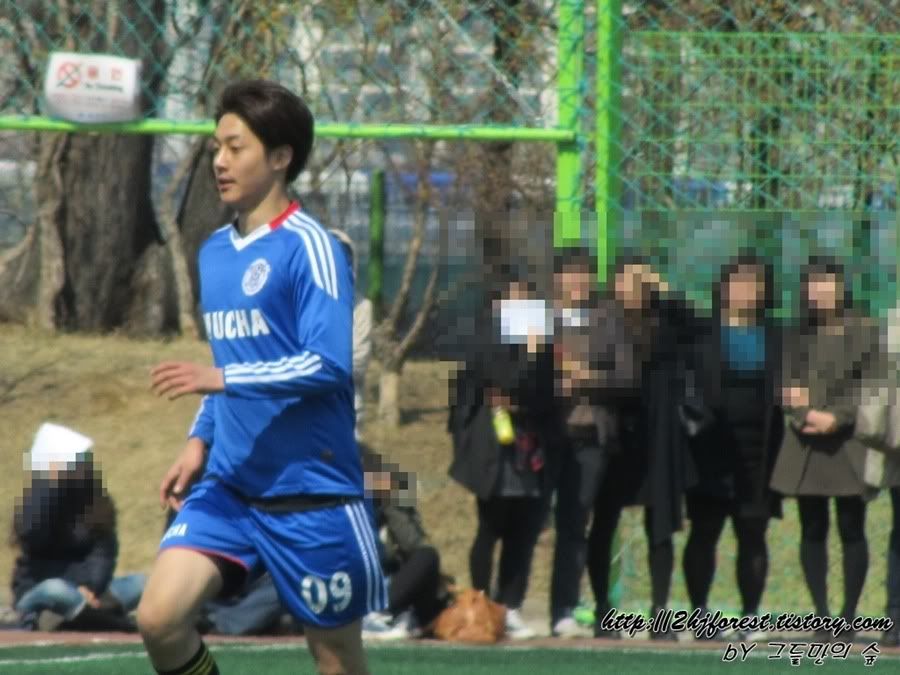 [HJL] En el partido de futbol de FC MEN [26.03.11] (6) 314370cde0e3e56fb700c850