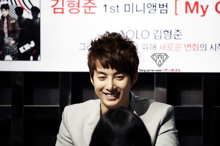 [HJB] ‘My Girl’ Solo Album Fansign Event (4) Ba22a4e77a0e8943fcfa3c33-1