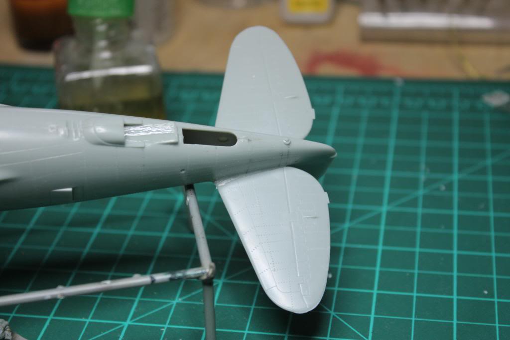 1/48 Republic P-47D-15 RE "terminado" IMG_0910